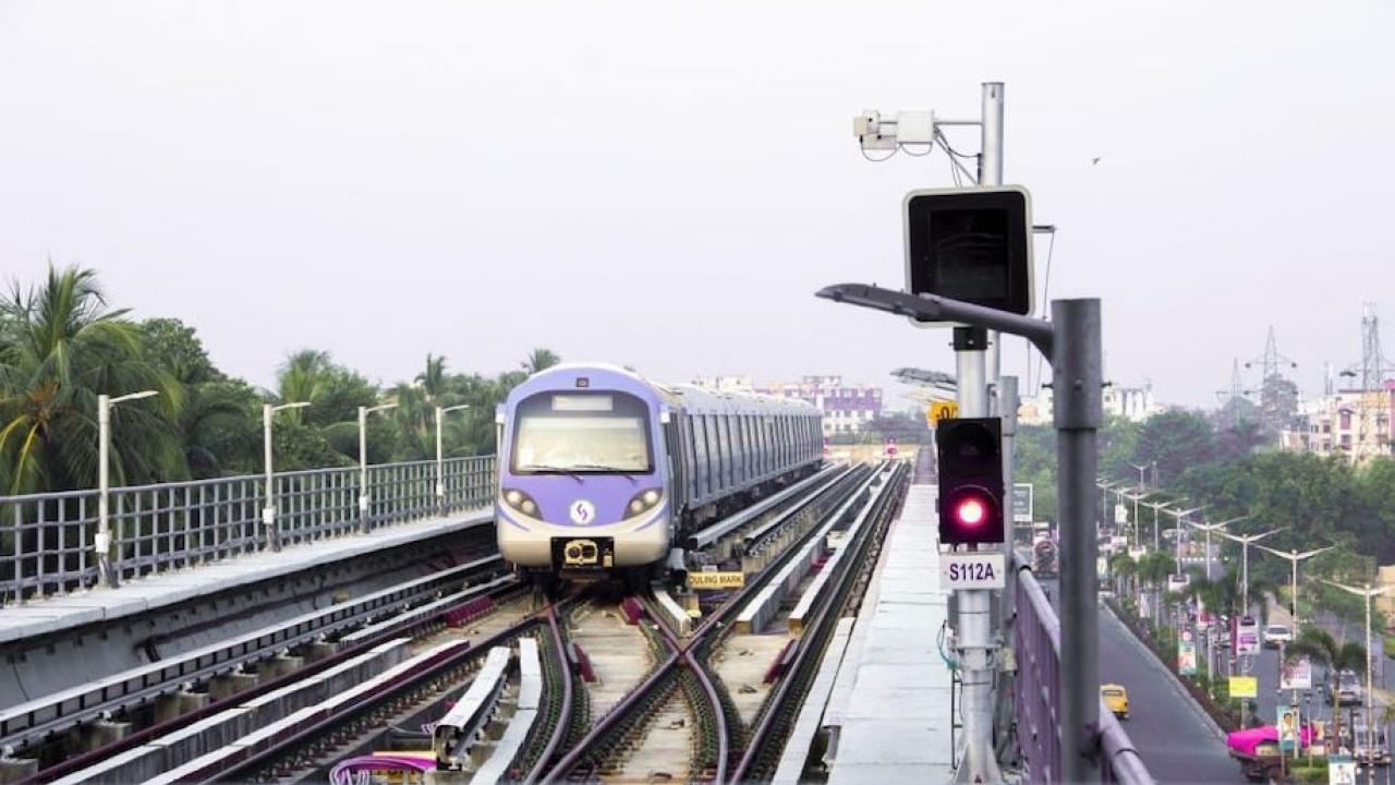 Simuladores de conduccion metro Kolkata