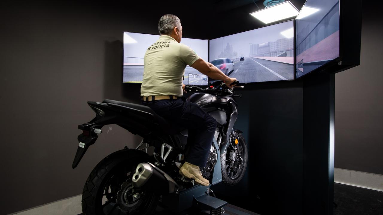 Simulador moto policía