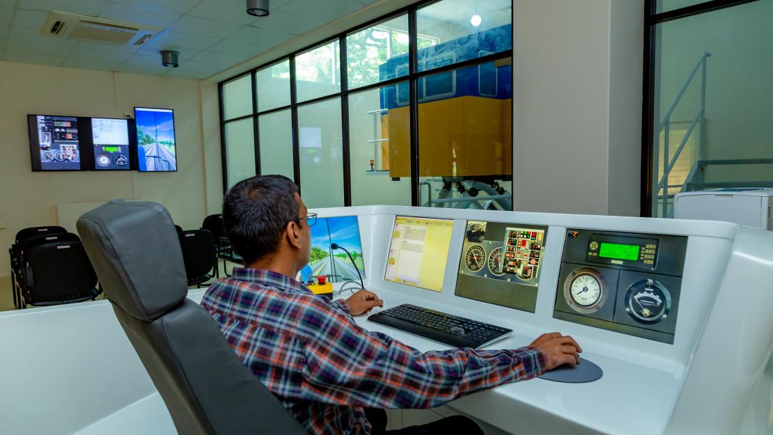 Erstellung, Steuerung und Überwachung von Simulationsübungen