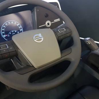 A VOLVO reforça sua aposta na segurança no trânsito, com a incorporação de simuladores de condução