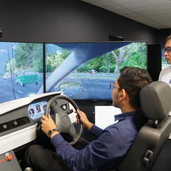 Simulator-Pflichtausbildung ist für Führerscheinanwärter in Singapur