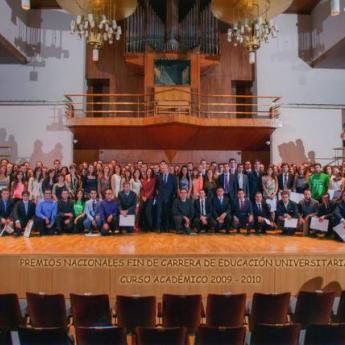 Jon Uranga recebe Prêmio Nacional de Graduação